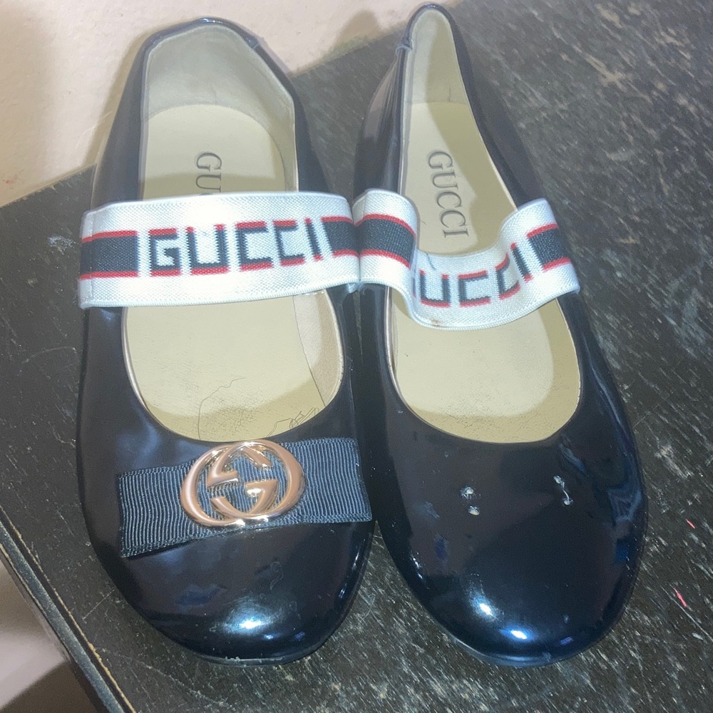 Gucci Kids Patent Black Dress Shoes with Logo Strap